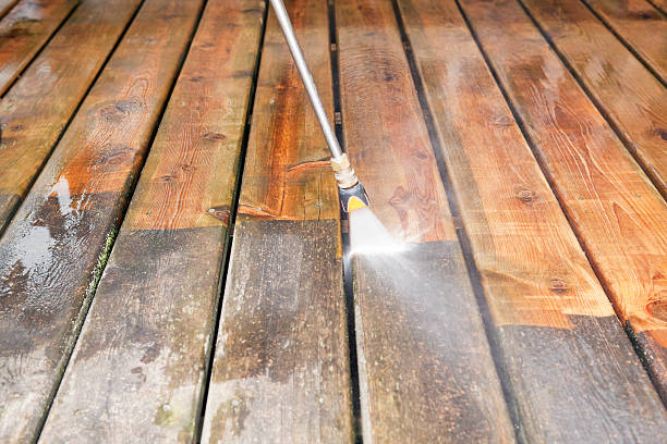 Best Pool Deck Cleaning  in Hollister, CA